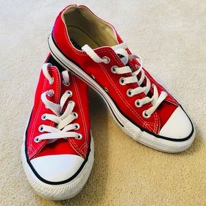 Red converse-size 7.5